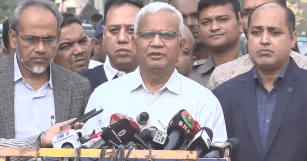 খালেদা জিয়ার শারীরিক অবস্থা স্থিতিশীল, তিনি প্রয়োজনীয় চিকিৎসা গ্রহণ করতে পারছেন: ডা. জাহিদ