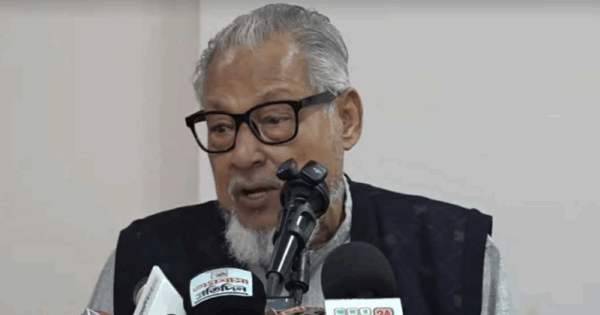 আল্লাহ যাকে সাহায্য করবেন জনগণ সে অনুযায়ী সমর্থন করবে এবং নির্বাচিত হবে: নজরুল