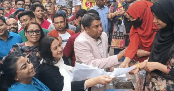 আপনারা সবাই ভাইয়ার জন্য দোয়া করবেন আর ভাইয়াকে একটা ভোট দেবেন: সিঁথি