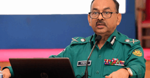আসন্ন জাতীয় নির্বাচনে সব পুলিশ সদস্যকে শতভাগ নিরপেক্ষ থাকতে হবে: ডিএমপি কমিশনার