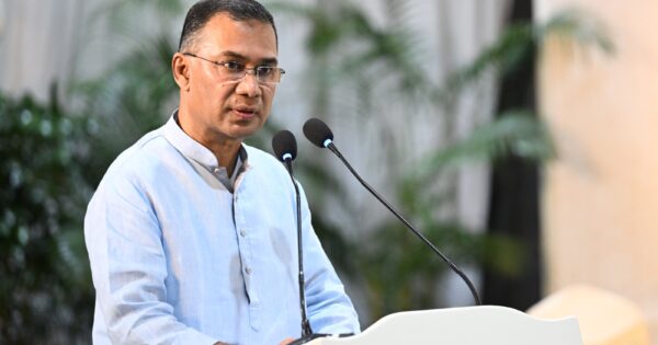 বিশ্বের বিভিন্ন দেশের সঙ্গে সম্পর্ক শক্তিশালী করতে সরকার প্রতিশ্রুতিবদ্ধ: প্রধানমন্ত্রী