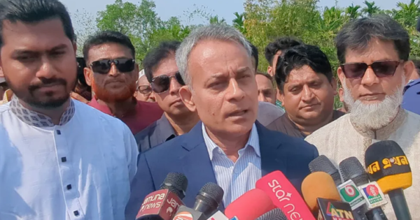 জনগণের নির্বাচিত বর্তমান সরকার দেশের উন্নয়ন ও অগ্রগতি নিশ্চিত করতে চায়: সড়কমন্ত্রী