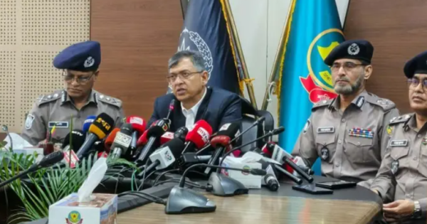 তালিকা করে চাঁদাবাজদের আইনের আওতায় নিয়ে আসা হবে: স্বরাষ্ট্রমন্ত্রী