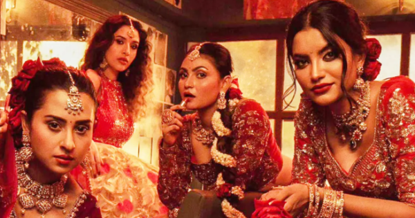 নারীকেন্দ্রিক সিনেমা ‘প্রেশার কুকার’ প্রেক্ষাগৃহে দারুণ দাপট দেখাচ্ছে