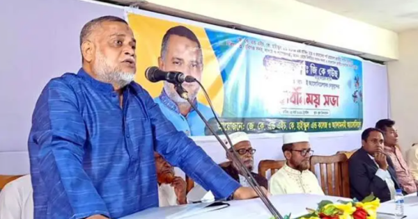 ফলাফল খারাপ হলে শিক্ষকদের বিরুদ্ধে আইনি ব্যবস্থা নেওয়া উচিত: জি কে গউছ