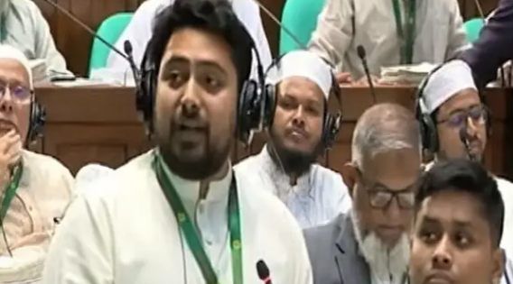 ফ্যাসিস্ট ও দোসররা যেন সংসদে কথা বলতে না পারে: নাহিদ