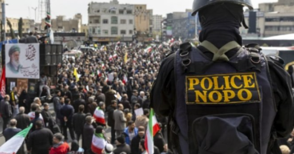 শত্রুদের তথ্য দেওয়ার অভিযোগে ইরানে ৫০০ ব্যক্তি গ্রেফতার