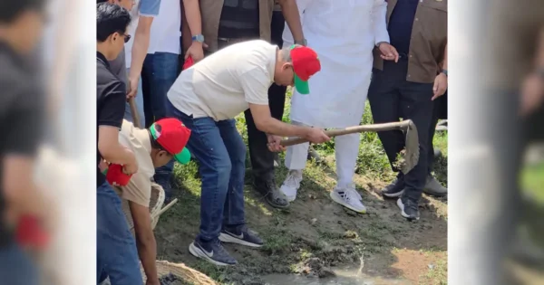 খাল খনন কর্মসূচি উদ্বোধন করলেন প্রধানমন্ত্রী