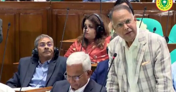 ১ মে থেকে আশুগঞ্জ সার কারখানায় গ্যাস দেওয়া হবে: জ্বালানিমন্ত্রী