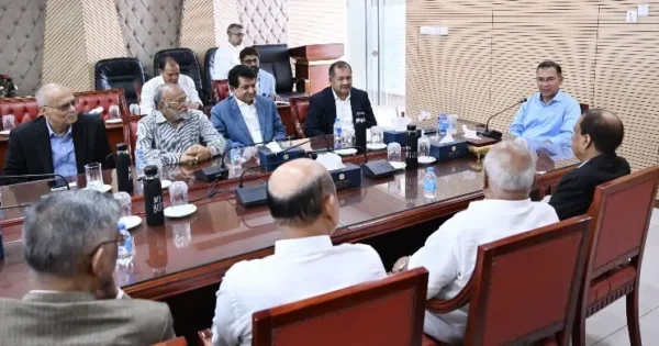 দেশের সংবাদপত্রের স্বাধীনতার প্রতি সরকারের দৃঢ় অবস্থান জানালেন প্রধানমন্ত্রী