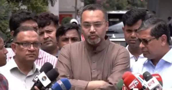 জুলাই থেকে প্রাথমিকের শিক্ষার্থীদের পোশাক ও পাটের ব্যাগ দেবে সরকার: মাহদী আমিন