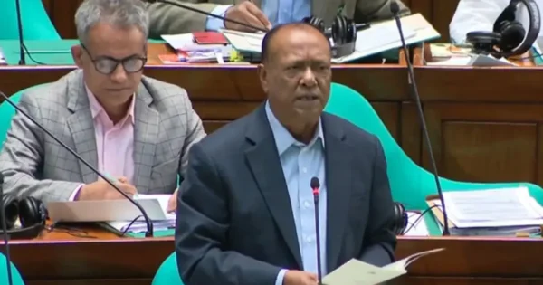 পরিবেশ রক্ষায় সরকার কঠোর অবস্থানে রয়েছে: সংসদে পরিবেশমন্ত্রী