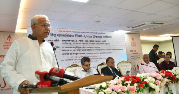 দেশের মানুষের স্বাস্থ্য সেবা নিশ্চিত করতে সরকার বদ্ধপরিকর: মন্ত্রী