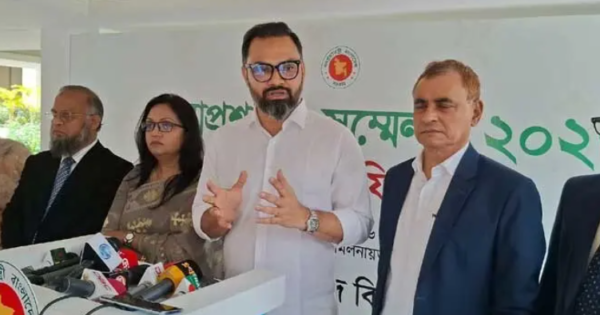 ভবিষ্যতে খেলার মাঠে মেলা করার অনুমতি দেওয়া হবে না: ক্রীড়া প্রতিমন্ত্রী