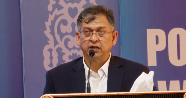 পুলিশ বাহিনীকে জনপ্রত্যাশা ও জনআকাঙ্ক্ষা অনুযায়ী দায়িত্ব পালনের নির্দেশ স্বরাষ্ট্রমন্ত্রীর