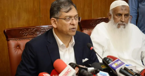 ঈদুল আজহা উপলক্ষে সারাদেশে বিশেষ নিরাপত্তা ব্যবস্থা ও মনিটরিং সেল চালু থাকবে: স্বরাষ্ট্রমন্ত্রী