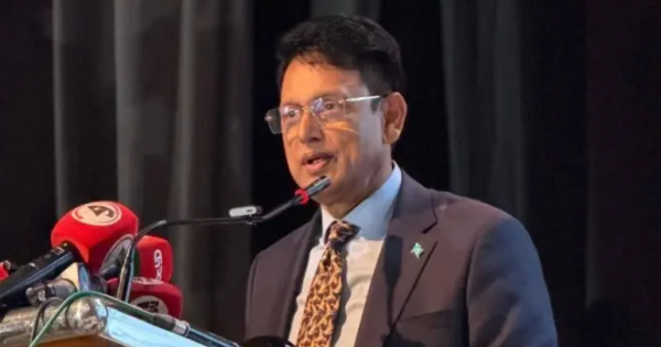 দেশের সব শিক্ষাপ্রতিষ্ঠানে পর্যায়ক্রমে সোলার প্ল্যান্ট বসানো হবে: শিক্ষামন্ত্রী