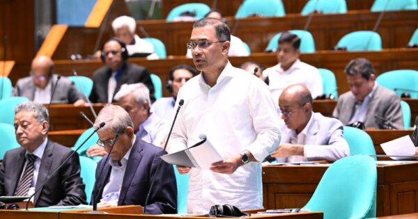 চট্টগ্রাম বন্দরের আধুনিকায়নে সরকার নানা পদক্ষেপ গ্রহণ করেছে: সংসদে প্রধানমন্ত্রী