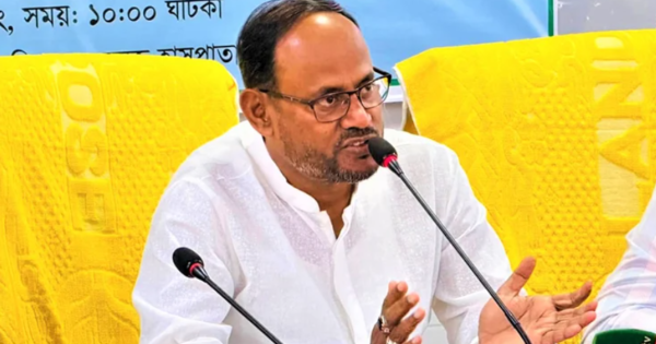 দলীয় পরিচয়ের ঊর্ধ্বে উঠে জনগণের স্বার্থকে প্রাধান্য দিয়ে ডাক্তারদের কাজ করতে হবে: টুকু
