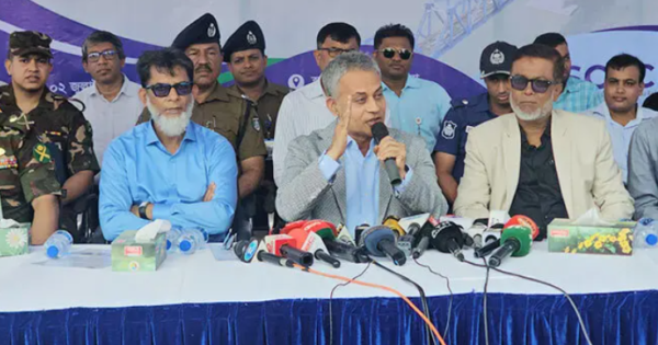 পদ্মা রেল সেতুর পিলারের নিচের মাটি কাটায় কোনো নেতিবাচক প্রভাব নেই: রেলমন্ত্রী