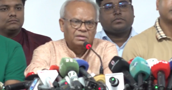 ছাত্রদলের চারটি পুস্তিকা এবং ডিজিটাল প্ল্যাটফর্মের উদ্বোধন করলেন রিজভী