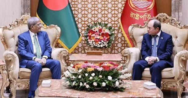 বাংলাদেশের ব্যবসায়ী-শিক্ষার্থী ও পর্যটকদের জন্য ভিয়েতনামের ভিসা সহজ করার আহ্বান রাষ্ট্রপতির