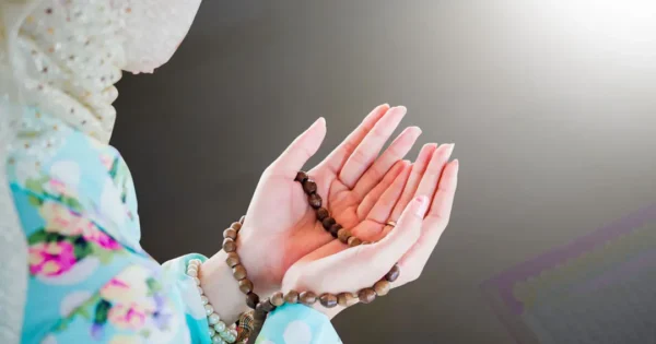 পিরিয়ডের সময় সিজদার আয়াত শুনলে সিজদা দিতে হবে?